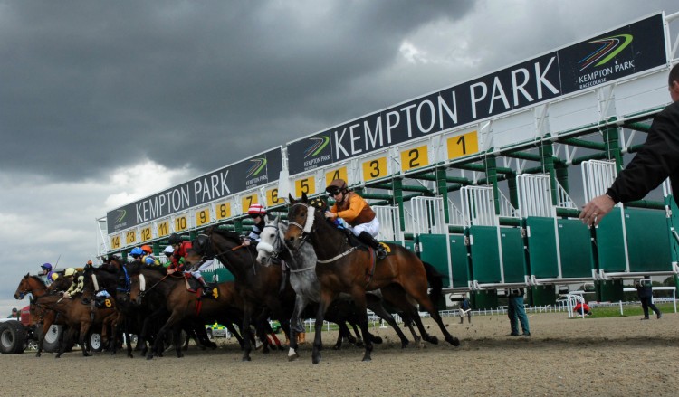 horse racing tips Kempton